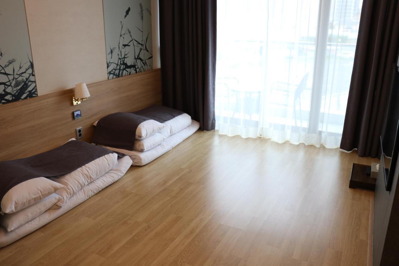 Utop Ubless Hotel Jeju Eksteriør billede